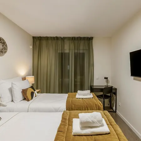 Cortes Reais By All2gether Πανσιόν *