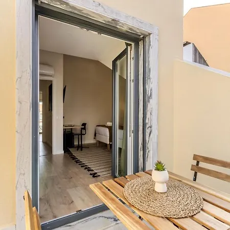 Cortes Reais By All2gether 게스트하우스 리스본